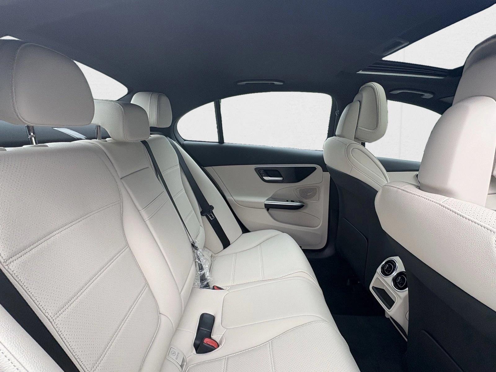 2025 Mercedes-Benz C-Class Sedan C 300 - Photo 21