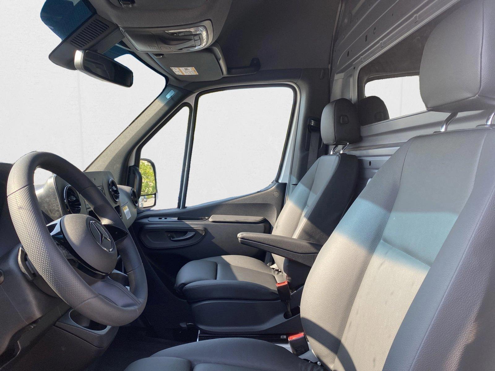 2025 Mercedes-Benz Sprinter Cargo Van Base - Photo 17