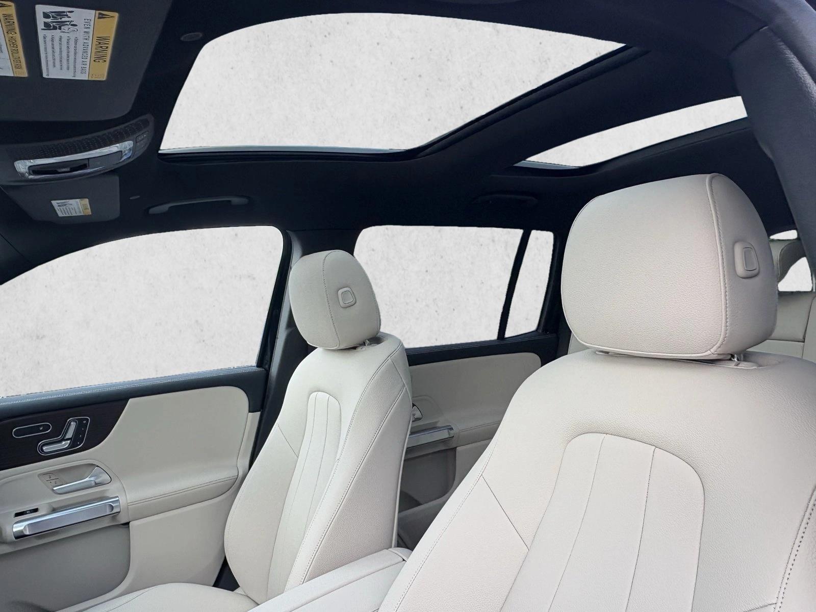 2025 Mercedes-Benz GLB Base - Photo 13