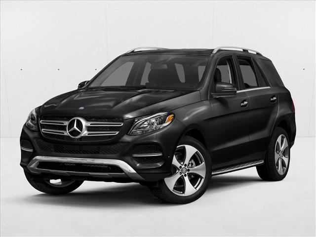 2016 Mercedes-Benz GLE-Class GLE350's photo