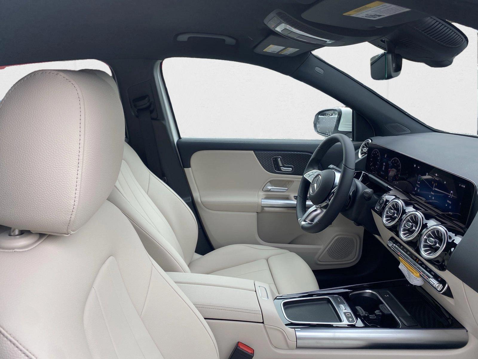 2025 Mercedes-Benz GLA GLA250 - Photo 24