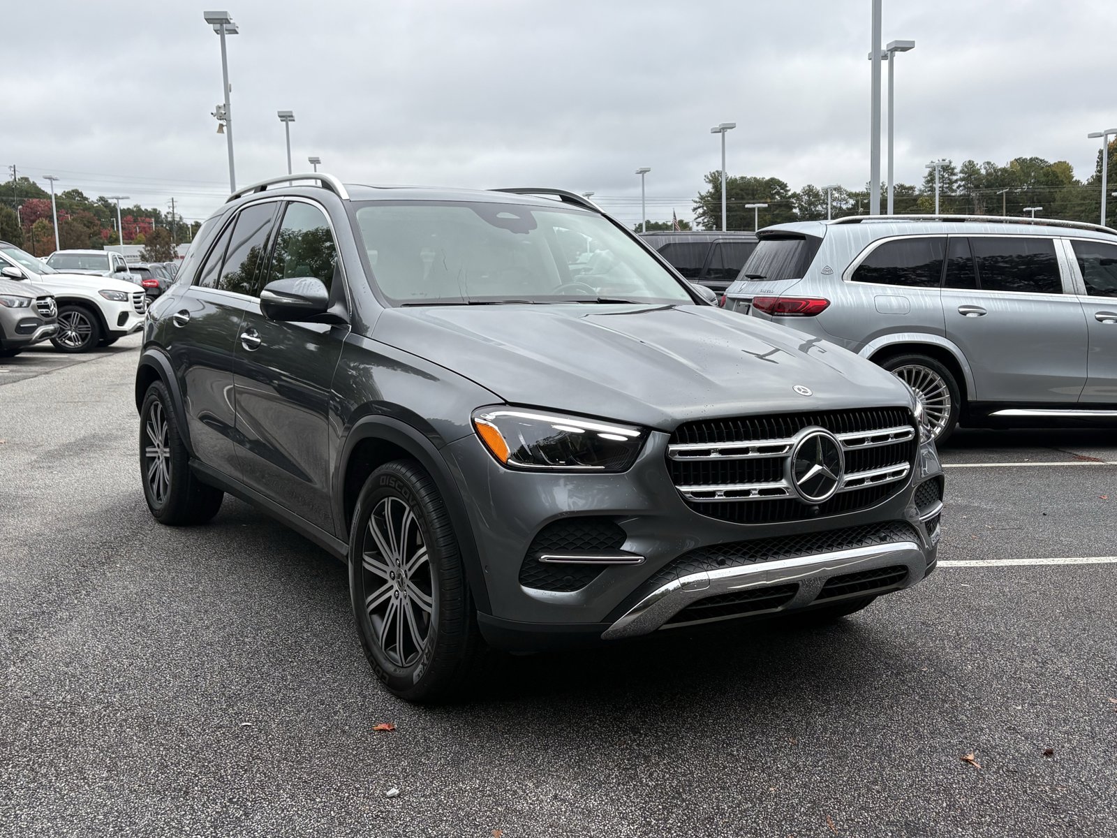 2024 Mercedes Benz GLE 350 4MATIC photo 3
