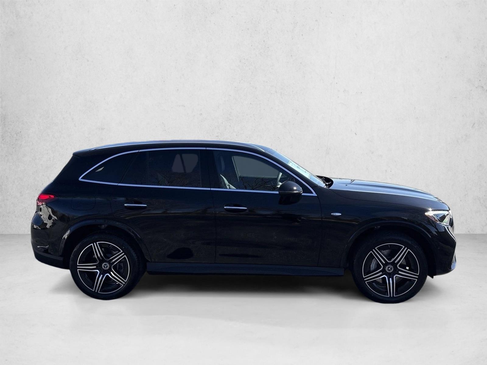 2025 Mercedes-Benz GLC Base - Photo 8