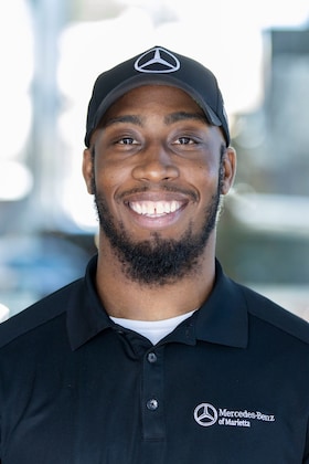 Staff member Devann Green | Parts Retail from ID_56d3ee20f480