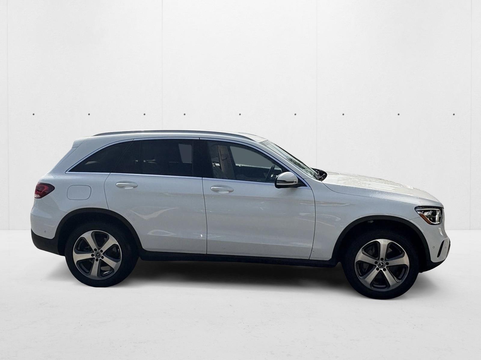 2022 Mercedes Benz GLC 300 4MATIC photo 3