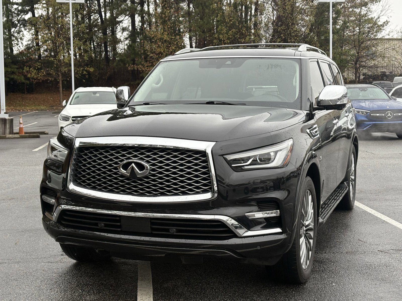 2018 Infiniti QX80 photo 4