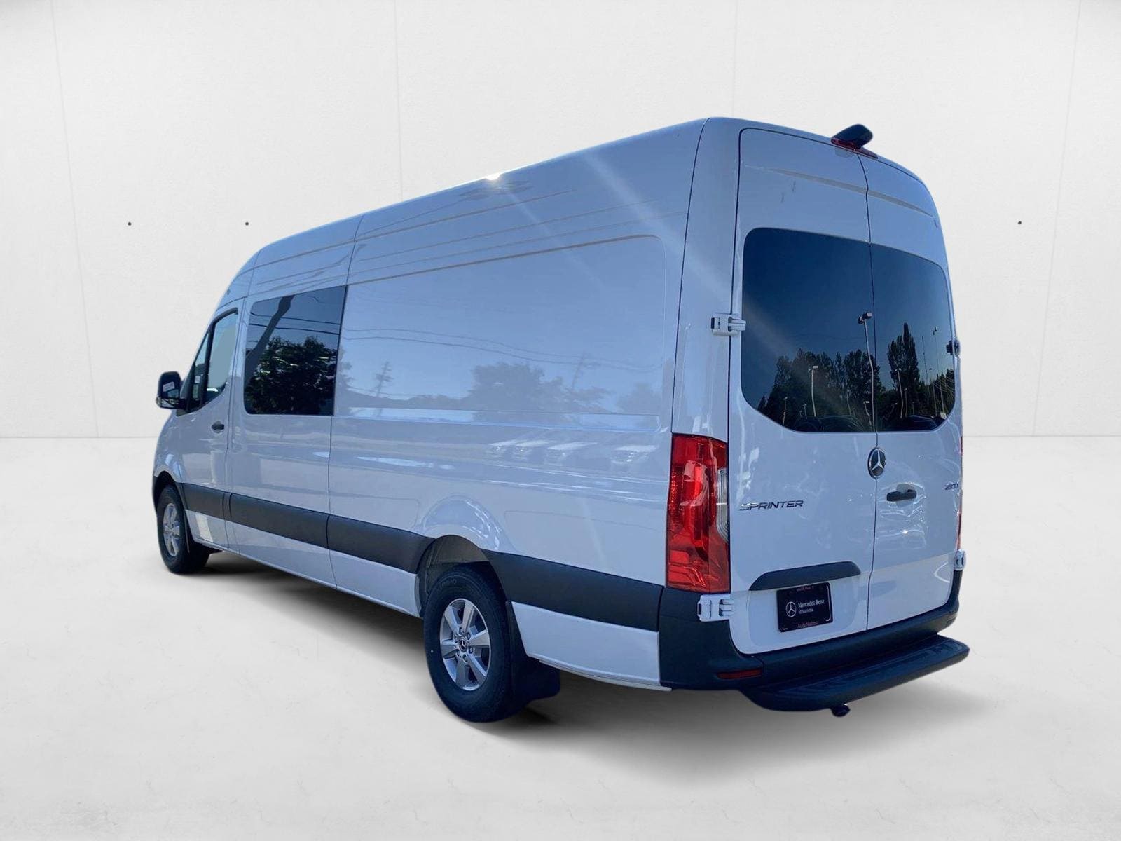 2025 Mercedes-Benz Sprinter Crew Van Base - Photo 10