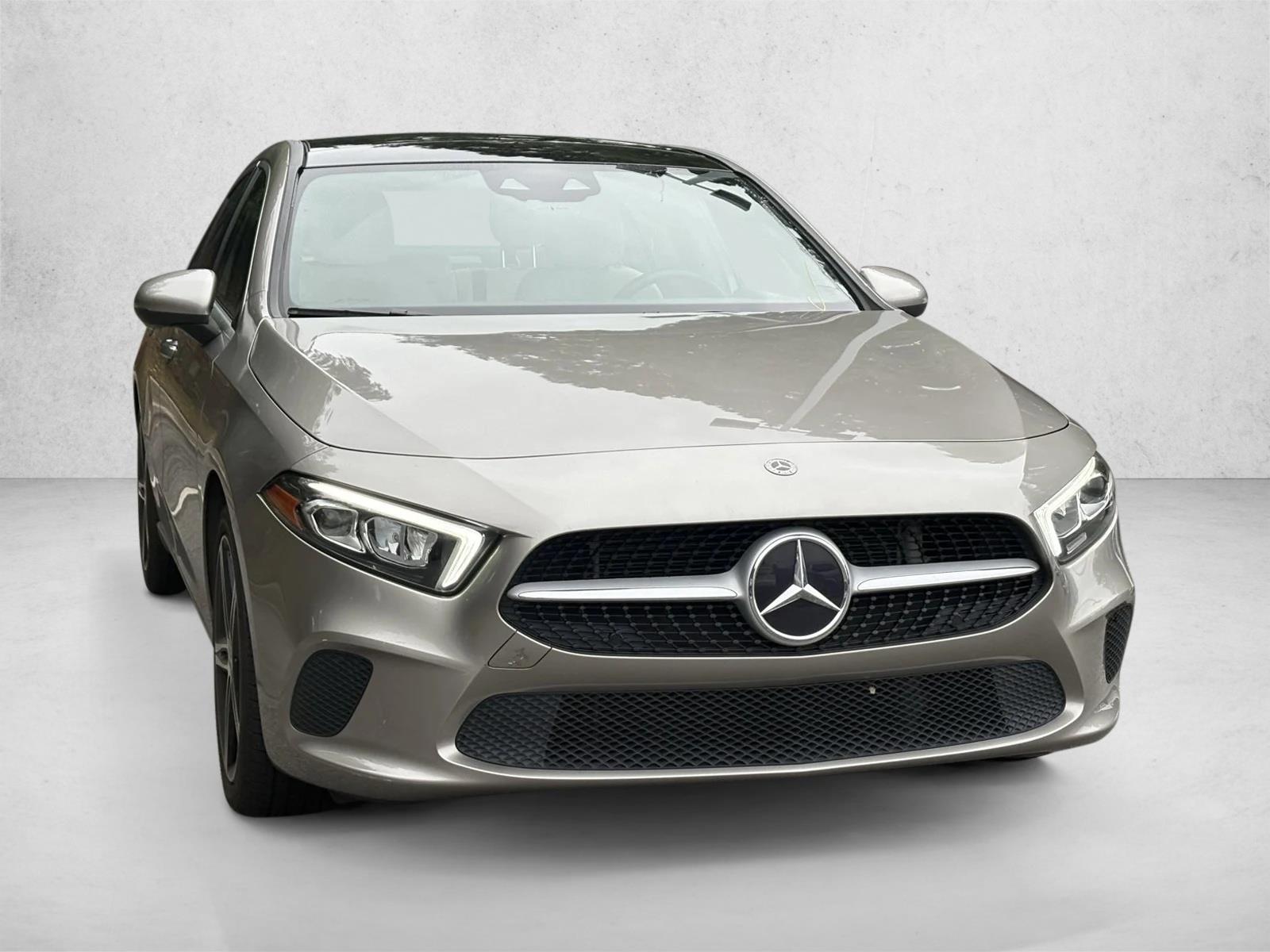 2019 Mercedes Benz A 220 photo 3