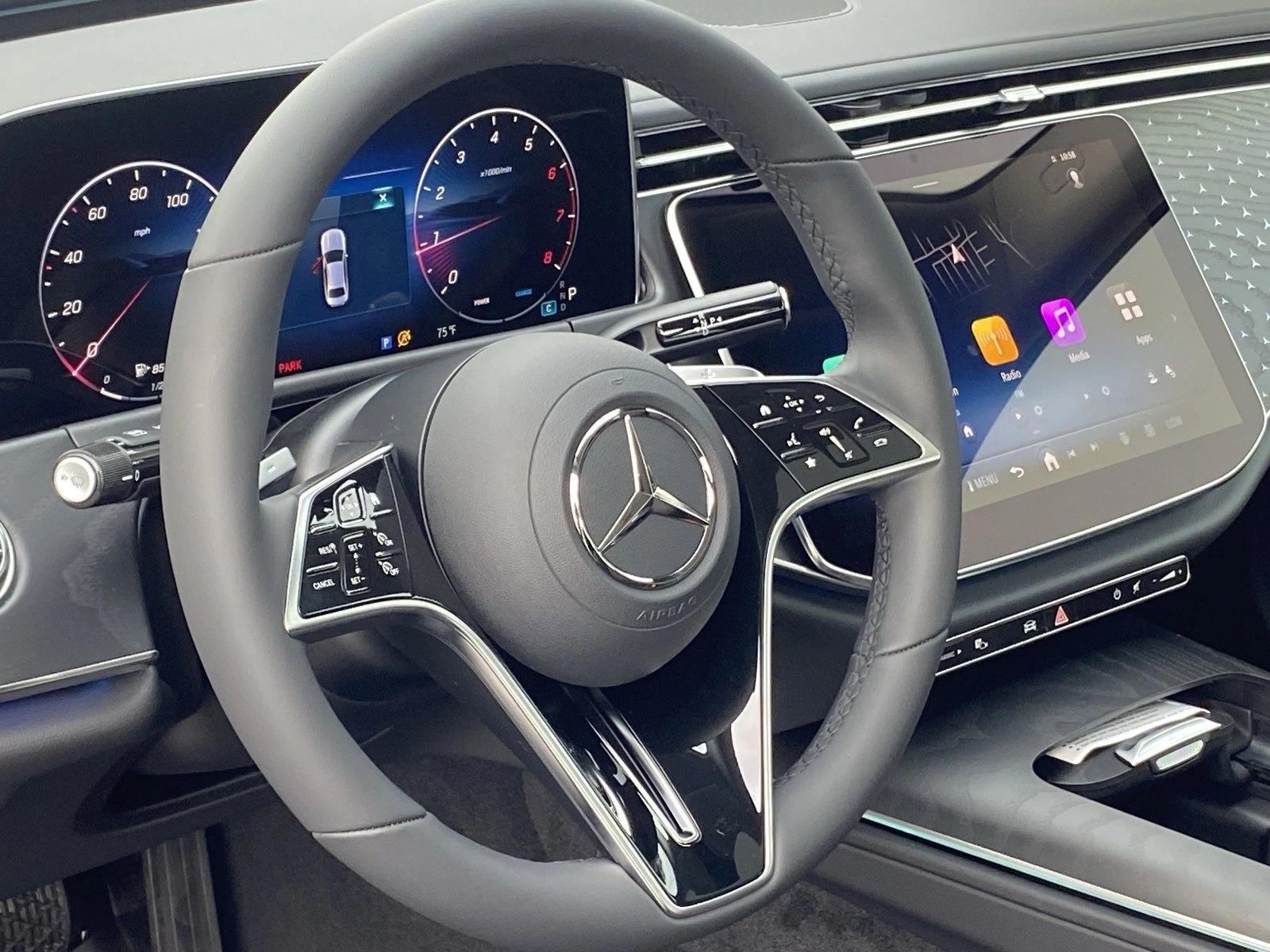 2025 Mercedes Benz E 350 Sedan photo 3