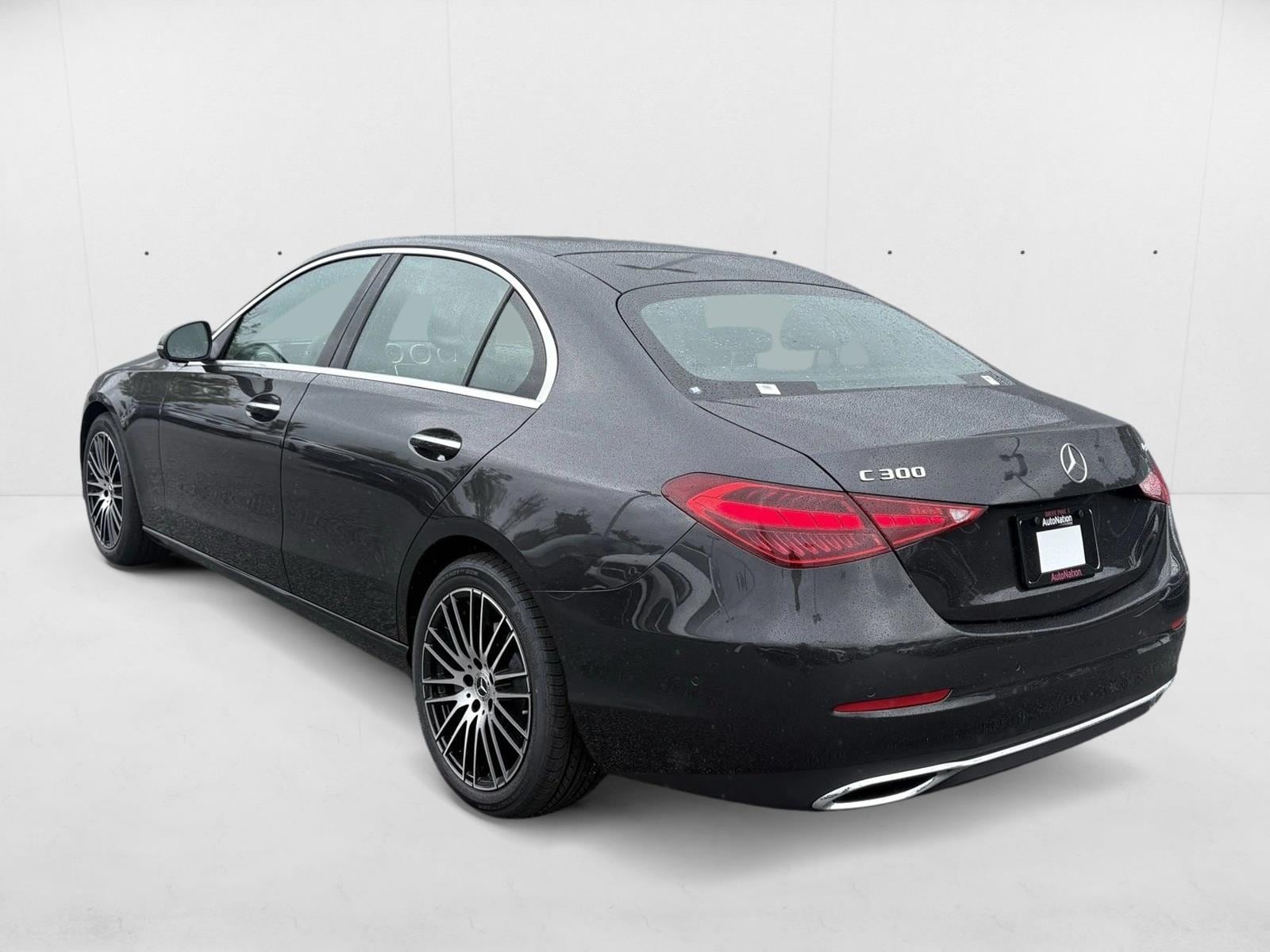 2025 Mercedes-Benz C-Class Sedan C 300 - Photo 7