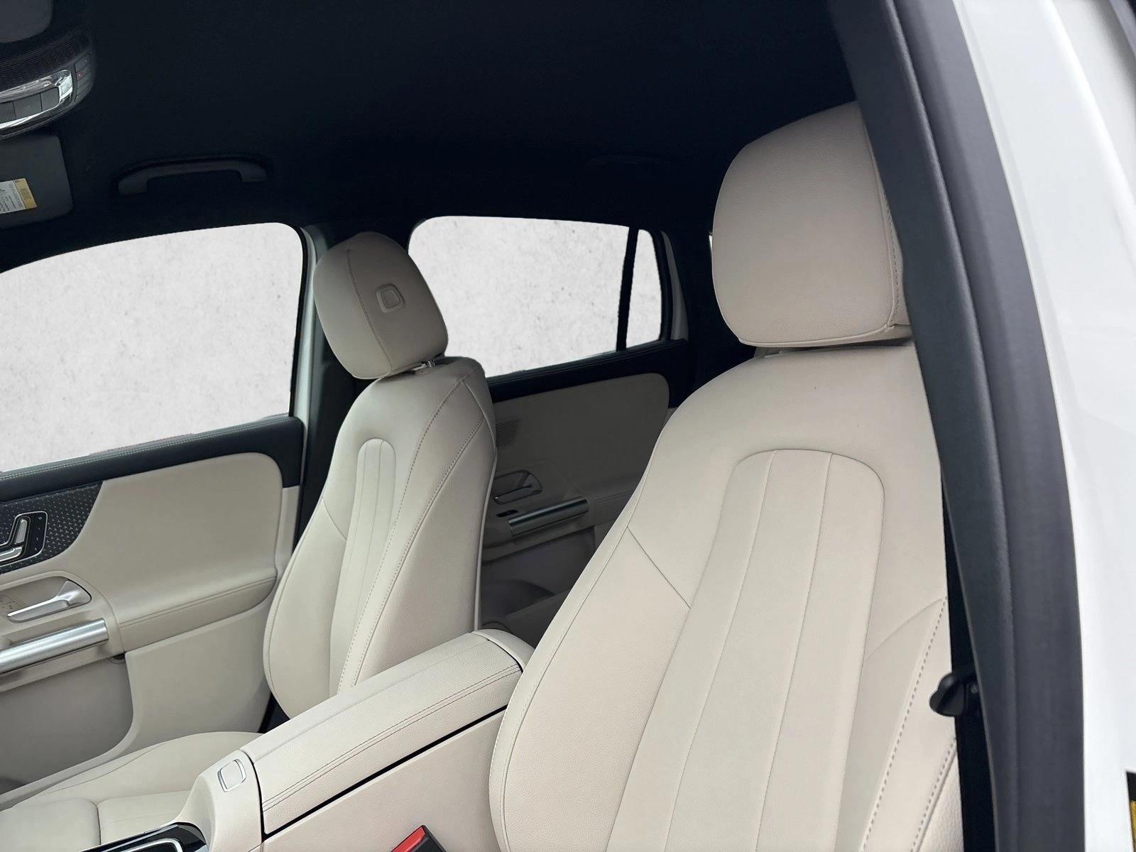 2025 Mercedes-Benz GLA GLA250 - Photo 16