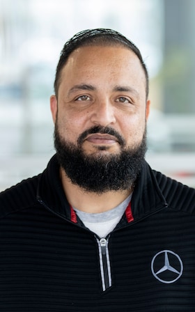 Staff member Ahmad Frozan from ID_e4eb68be6840