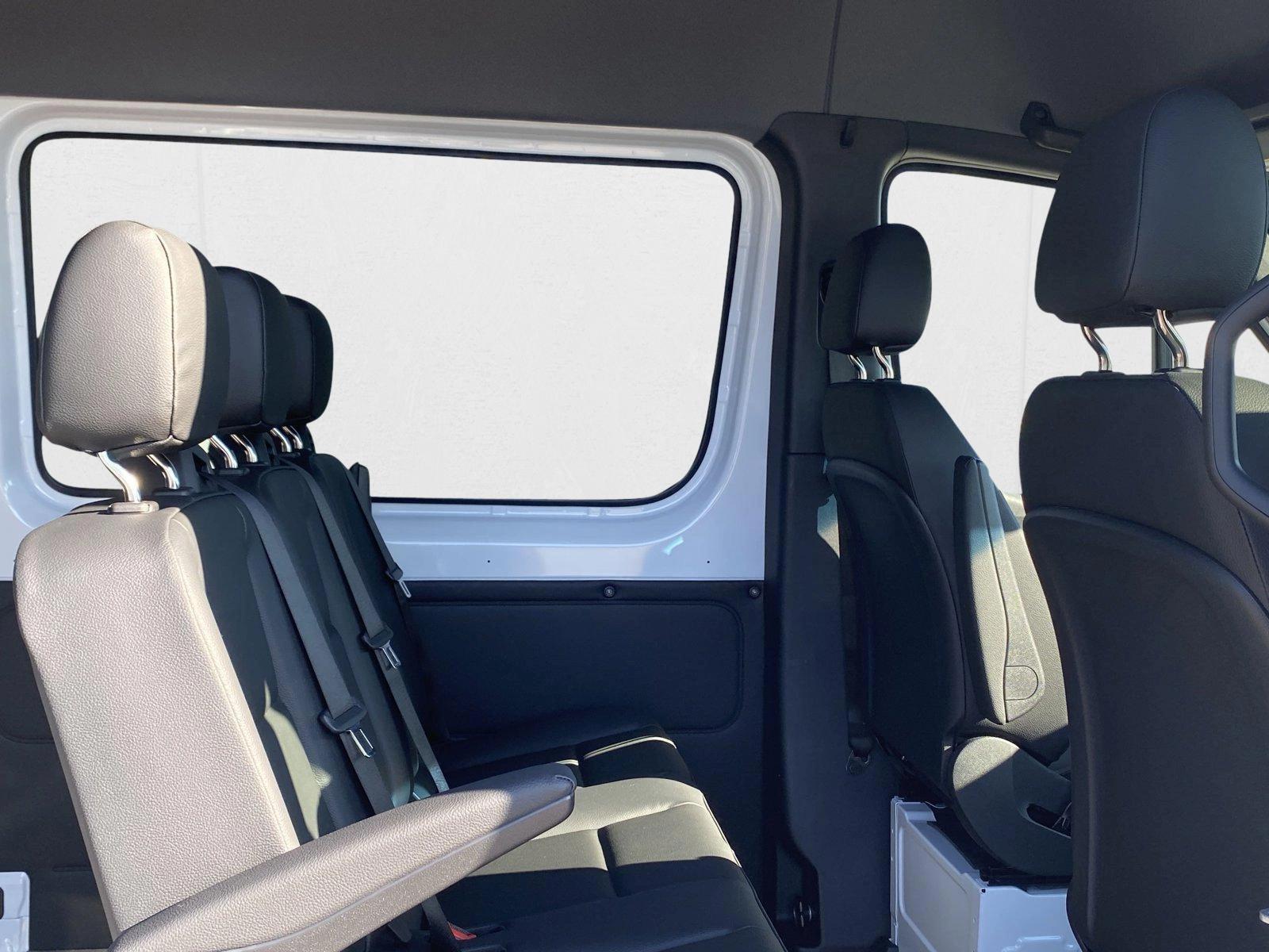 2025 Mercedes-Benz Sprinter Crew Van Base - Photo 21