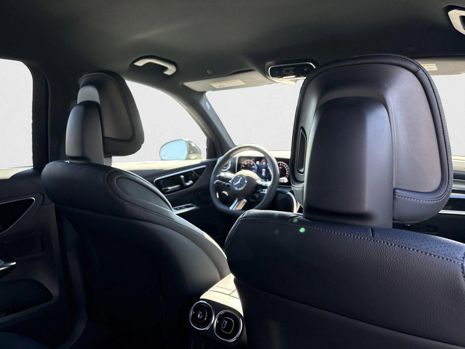 2025 Mercedes-Benz GLC Base - Photo 20