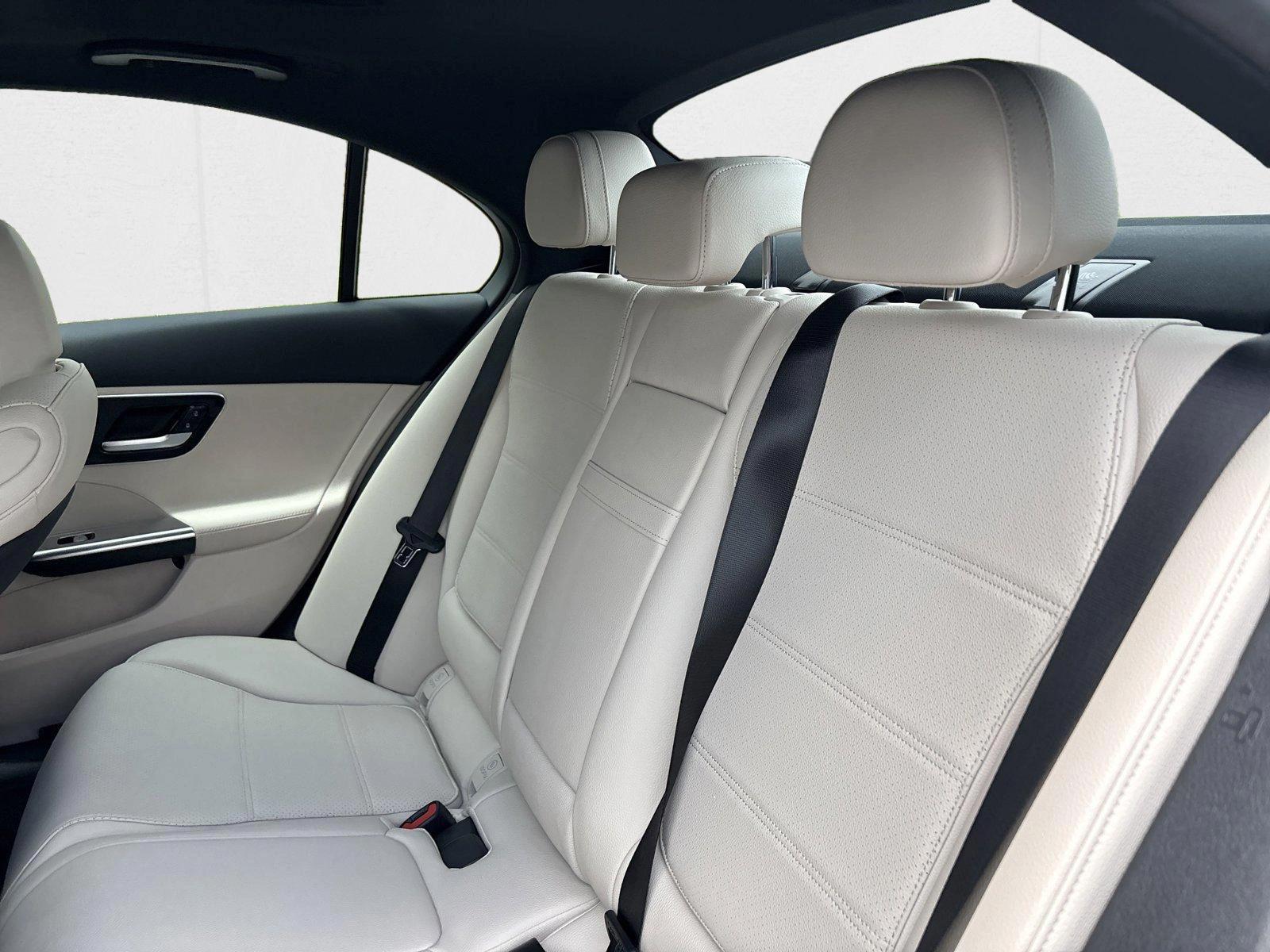 2025 Mercedes-Benz C-Class Sedan C 300 - Photo 20