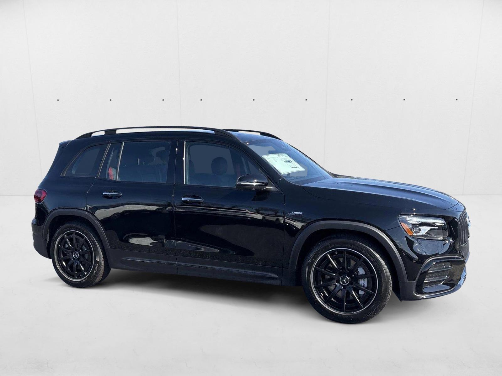 2025 Mercedes-Benz GLB GLB35 AMG - Photo 8