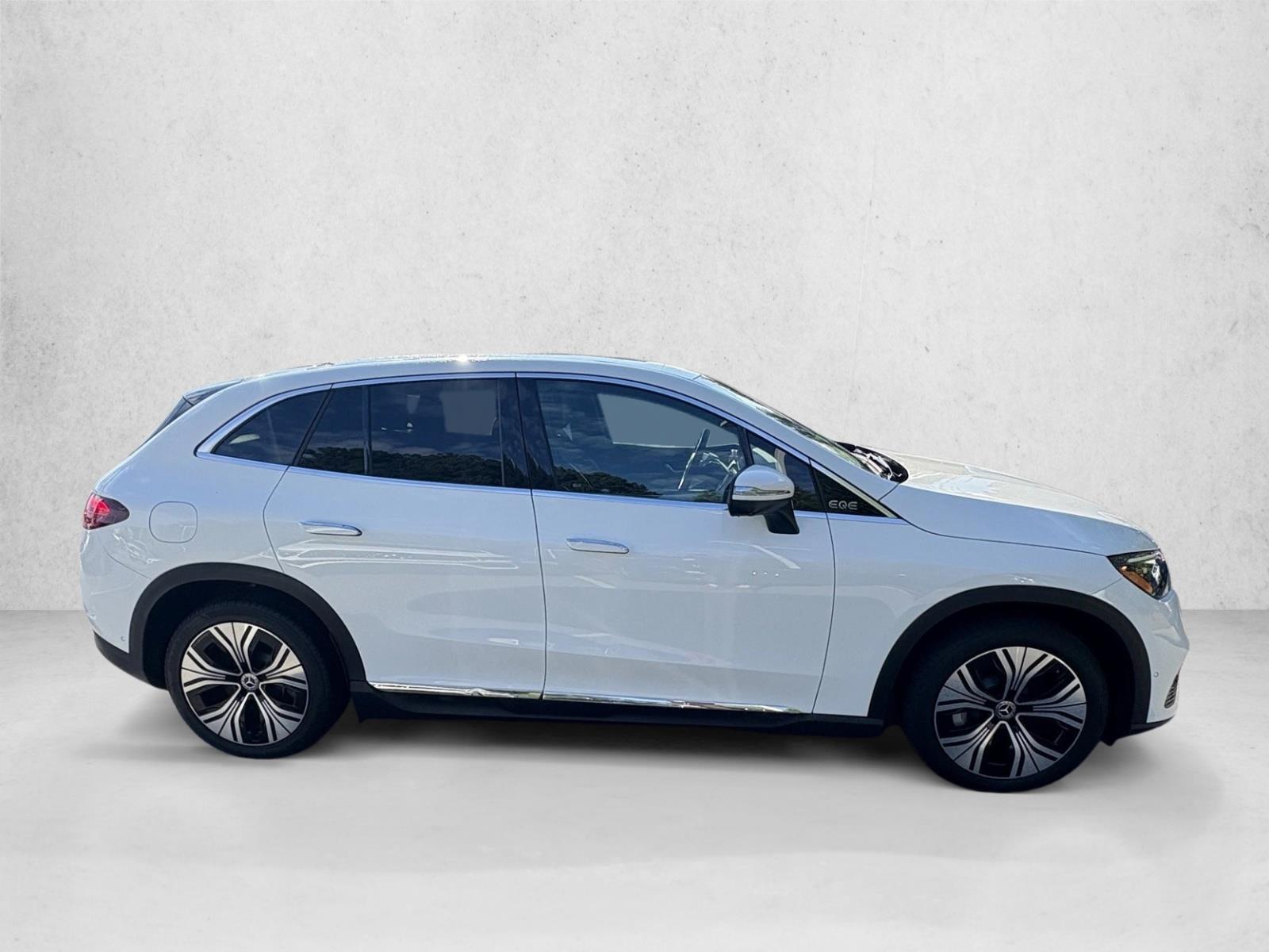 2024 Mercedes Benz EQE SUV 350 4MATIC photo 4