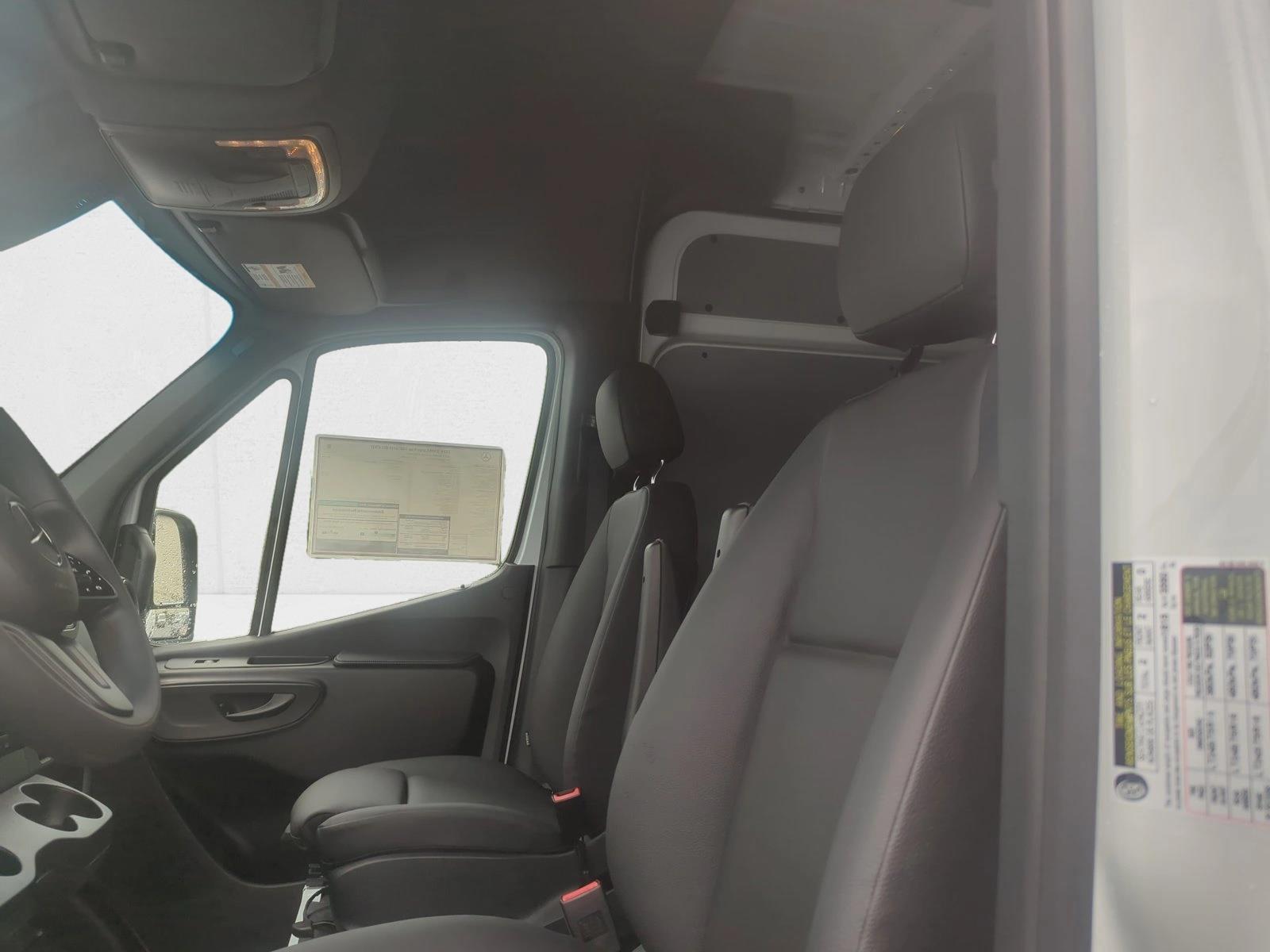 2024 Mercedes-Benz Sprinter Cargo Van Base - Photo 19