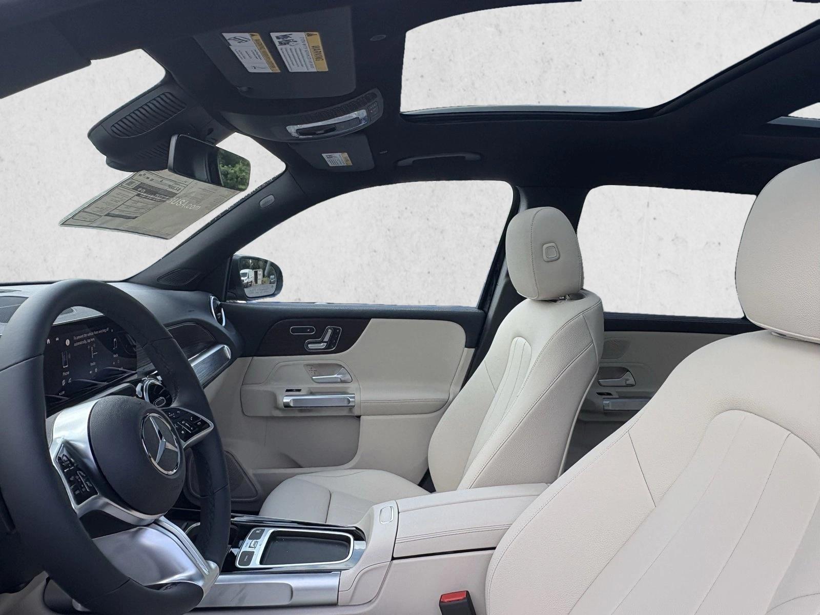 2025 Mercedes-Benz GLB Base - Photo 14