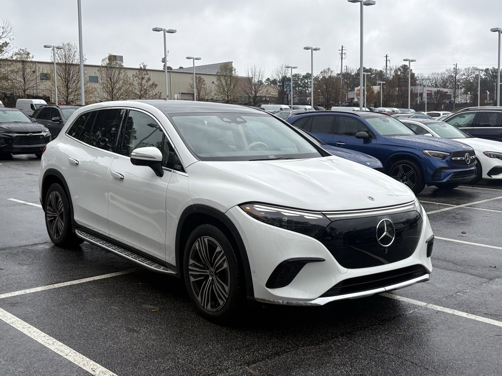 2023 Mercedes Benz EQS SUV 450 photo 4