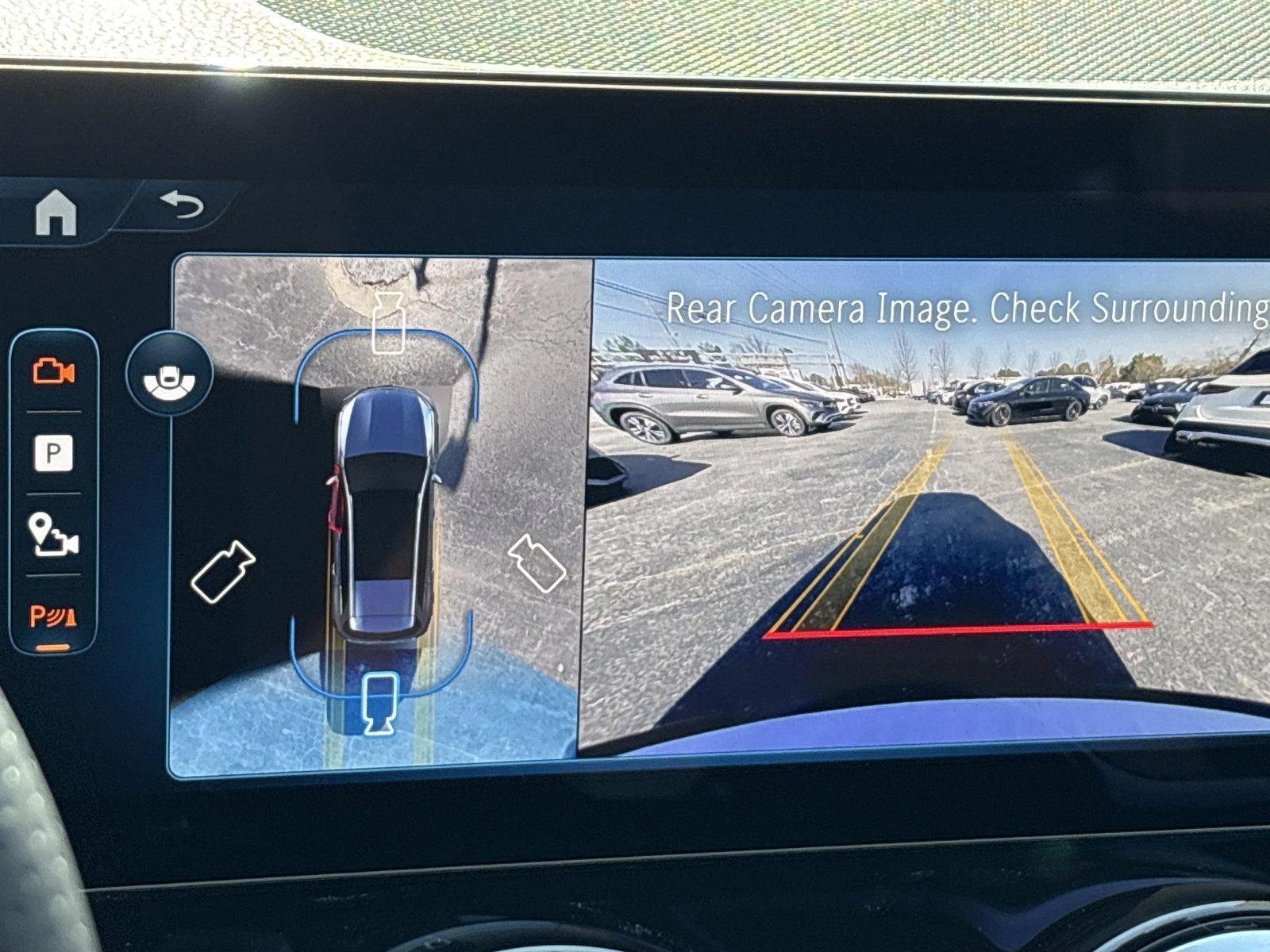 2025 Mercedes-Benz GLB GLB35 AMG - Photo 14