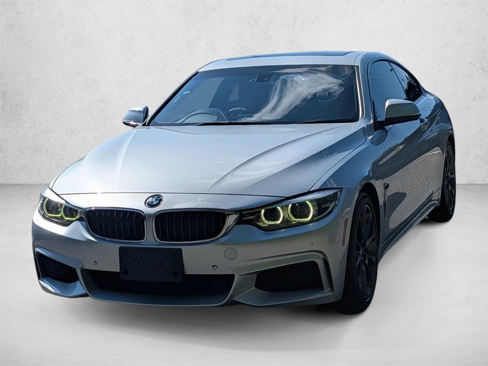 2018 BMW 4 Series 440i Coupe's photo