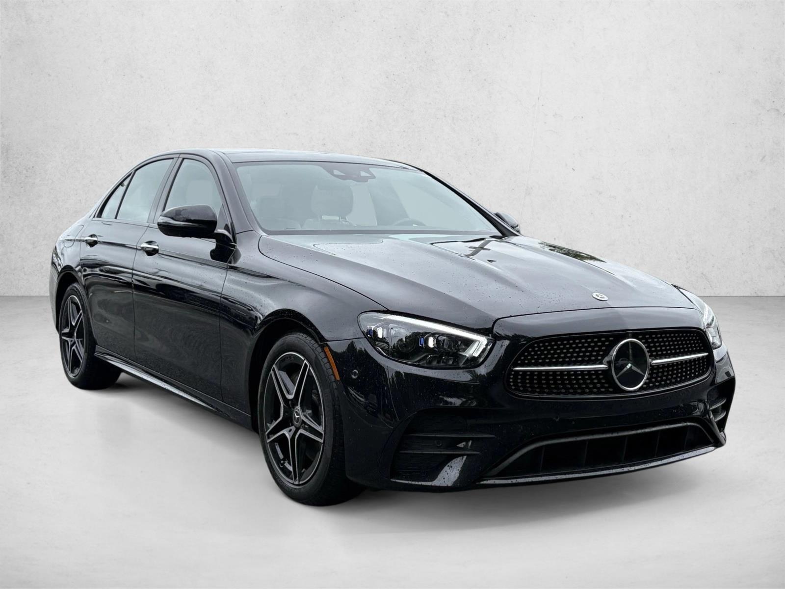 2023 Mercedes Benz E 350 4MATIC Sedan photo 4