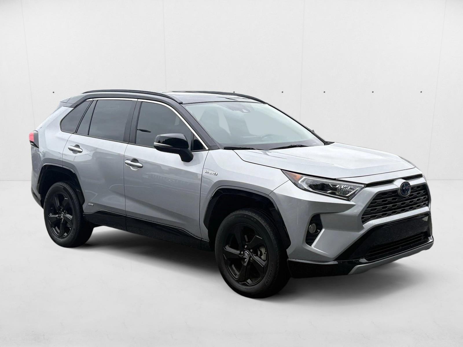 2019 Toyota RAV4 Hybrid XSE photo 2