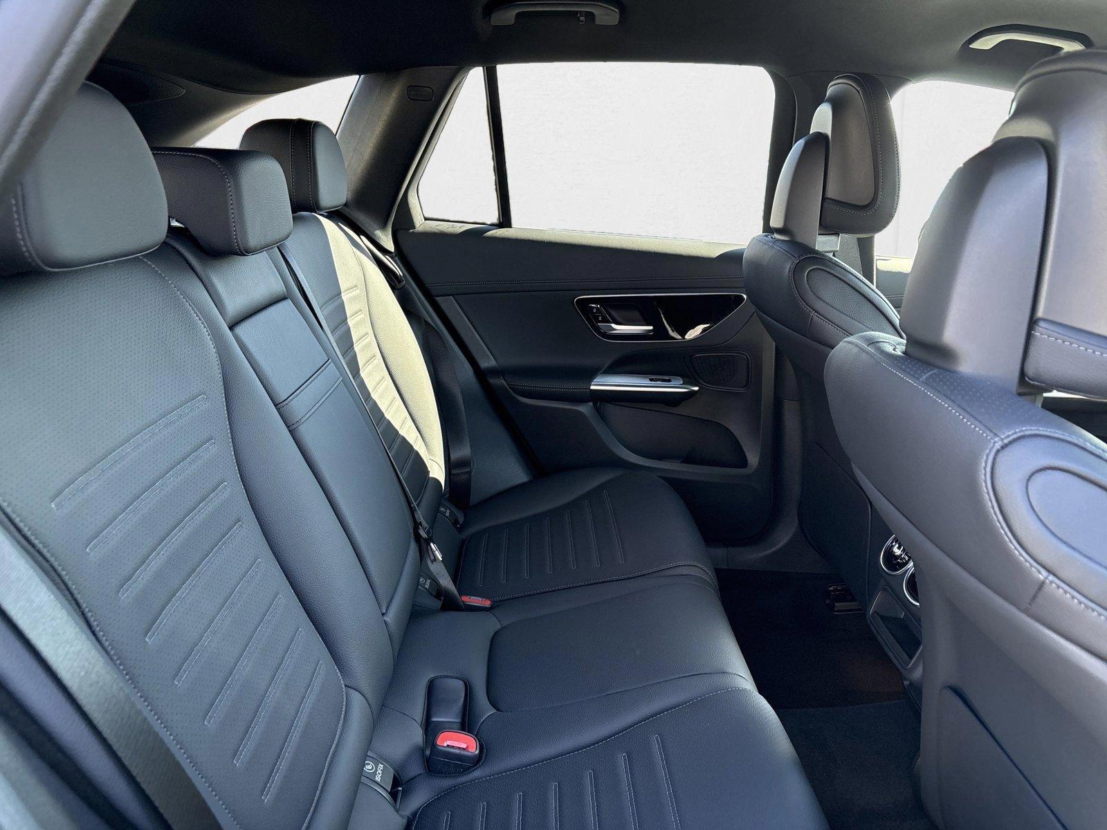 2025 Mercedes-Benz GLC Base - Photo 22