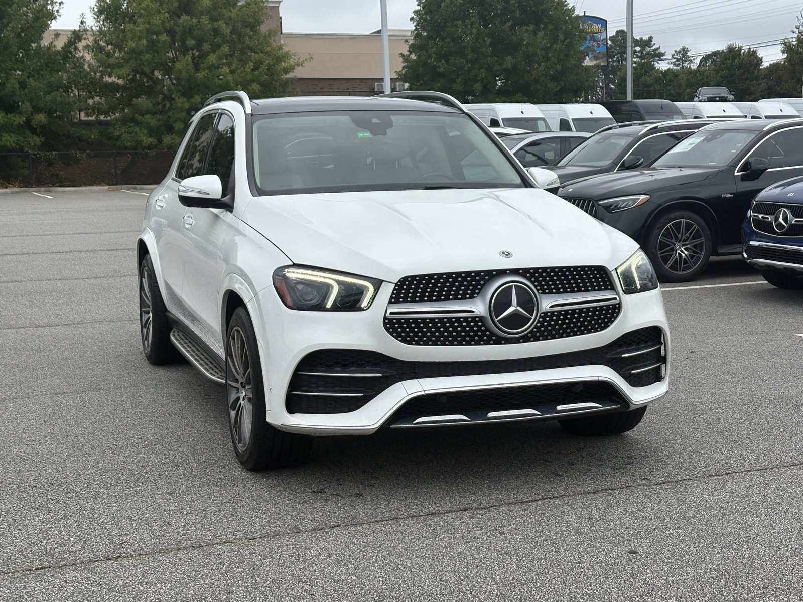 2022 Mercedes Benz GLE 350 4MATIC photo 2