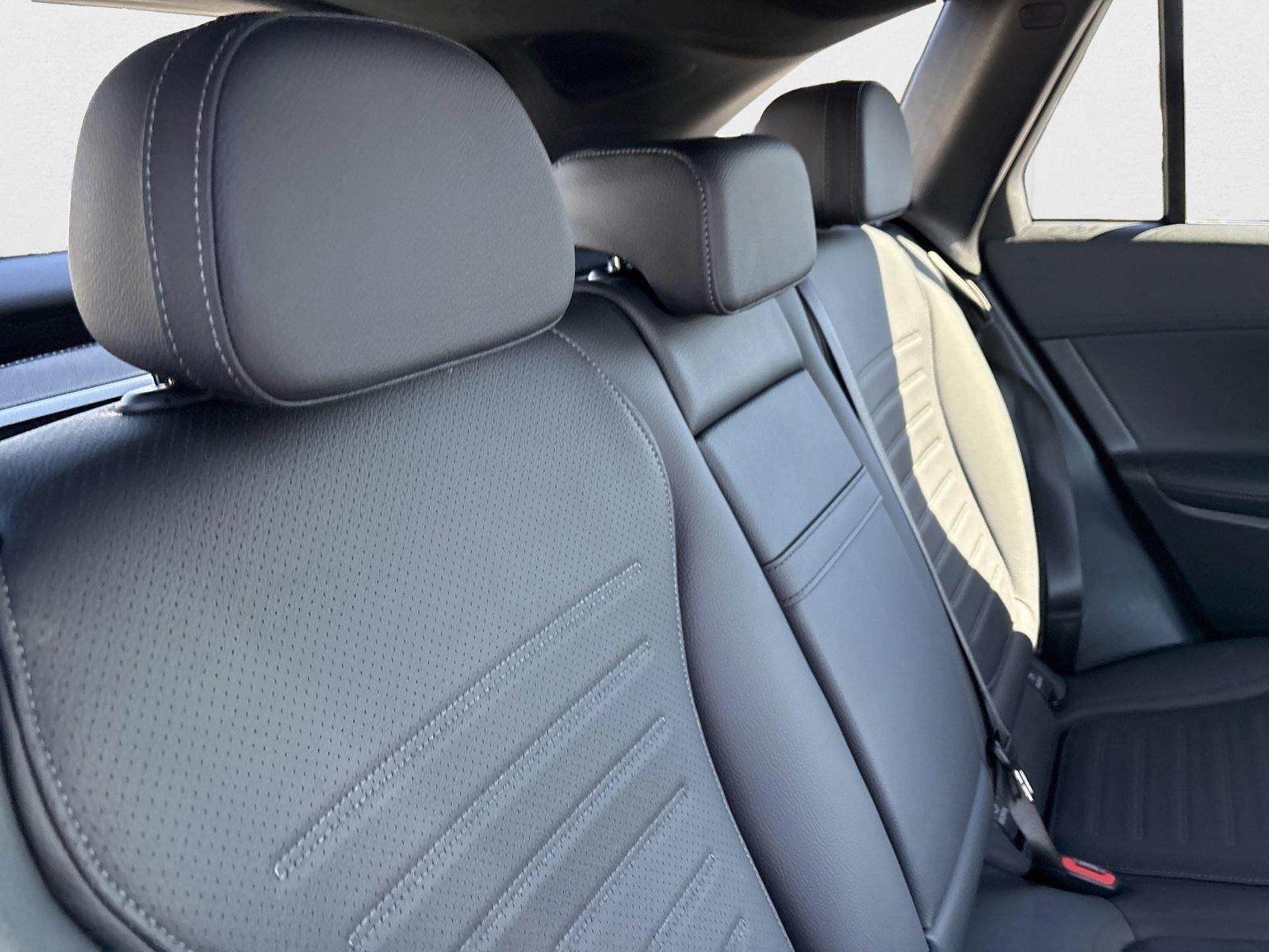 2025 Mercedes-Benz GLC Base - Photo 21