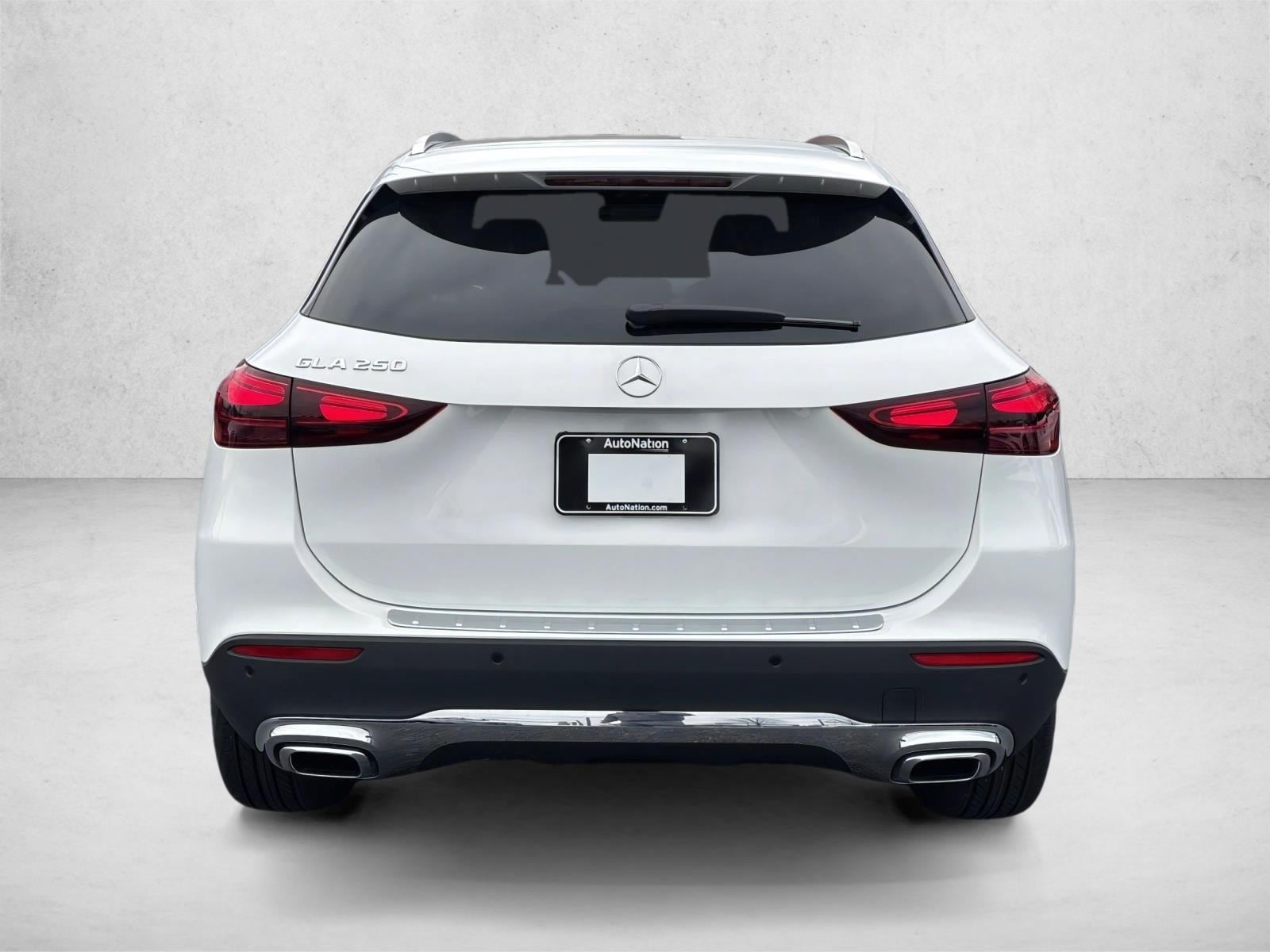 2025 Mercedes-Benz GLA GLA250 - Photo 9