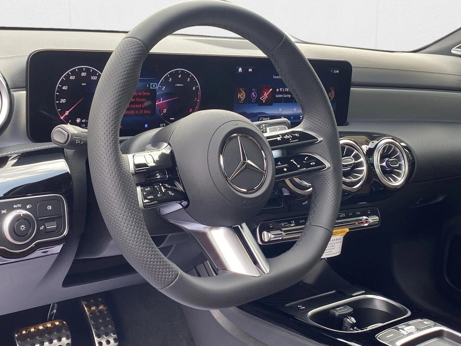 2025 Mercedes Benz CLA 250 photo 3