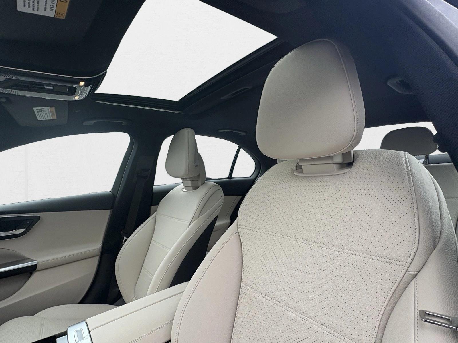 2025 Mercedes-Benz C-Class Sedan C 300 - Photo 13
