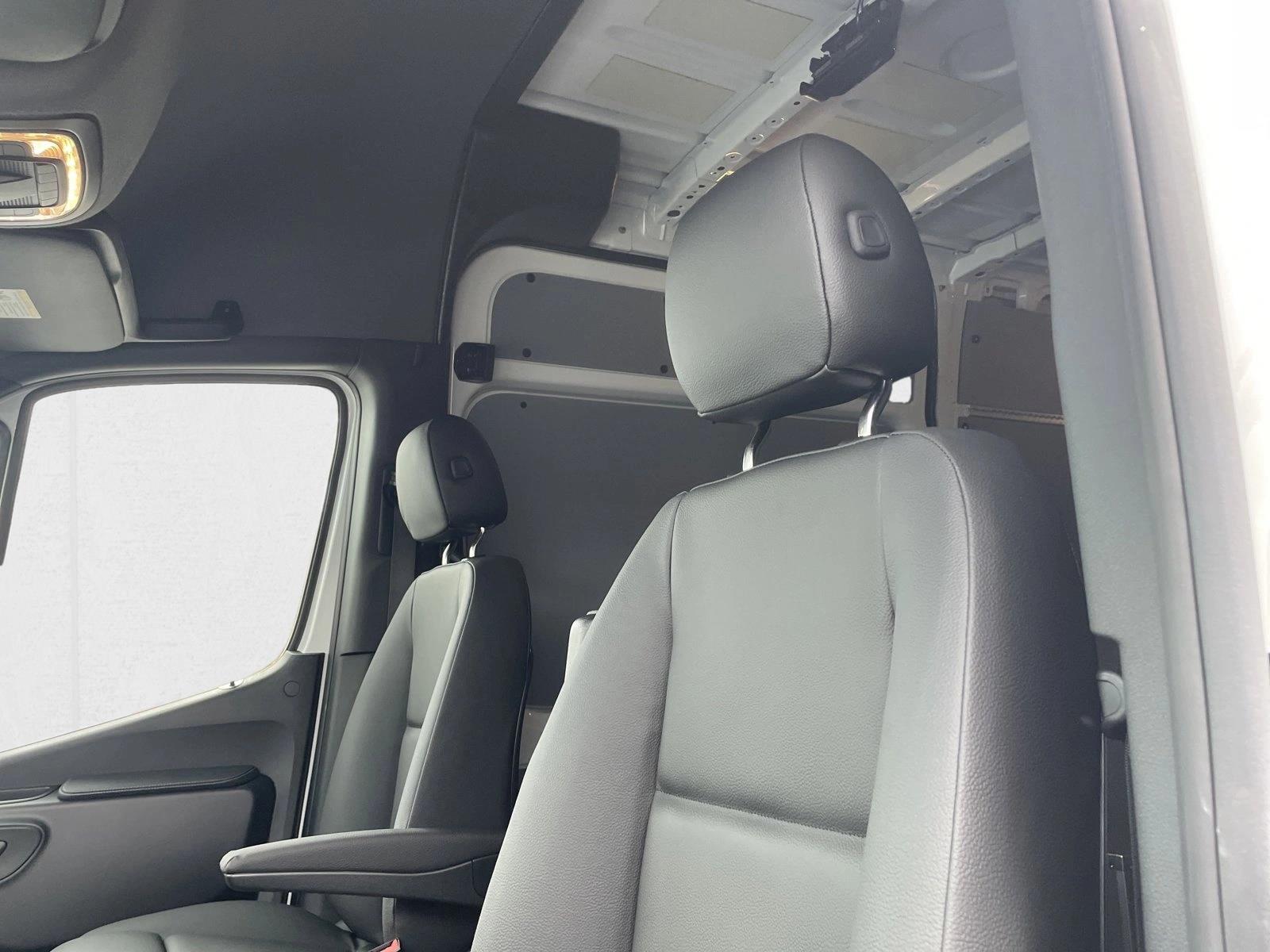 2024 Mercedes-Benz Sprinter Cargo Van Base - Photo 19