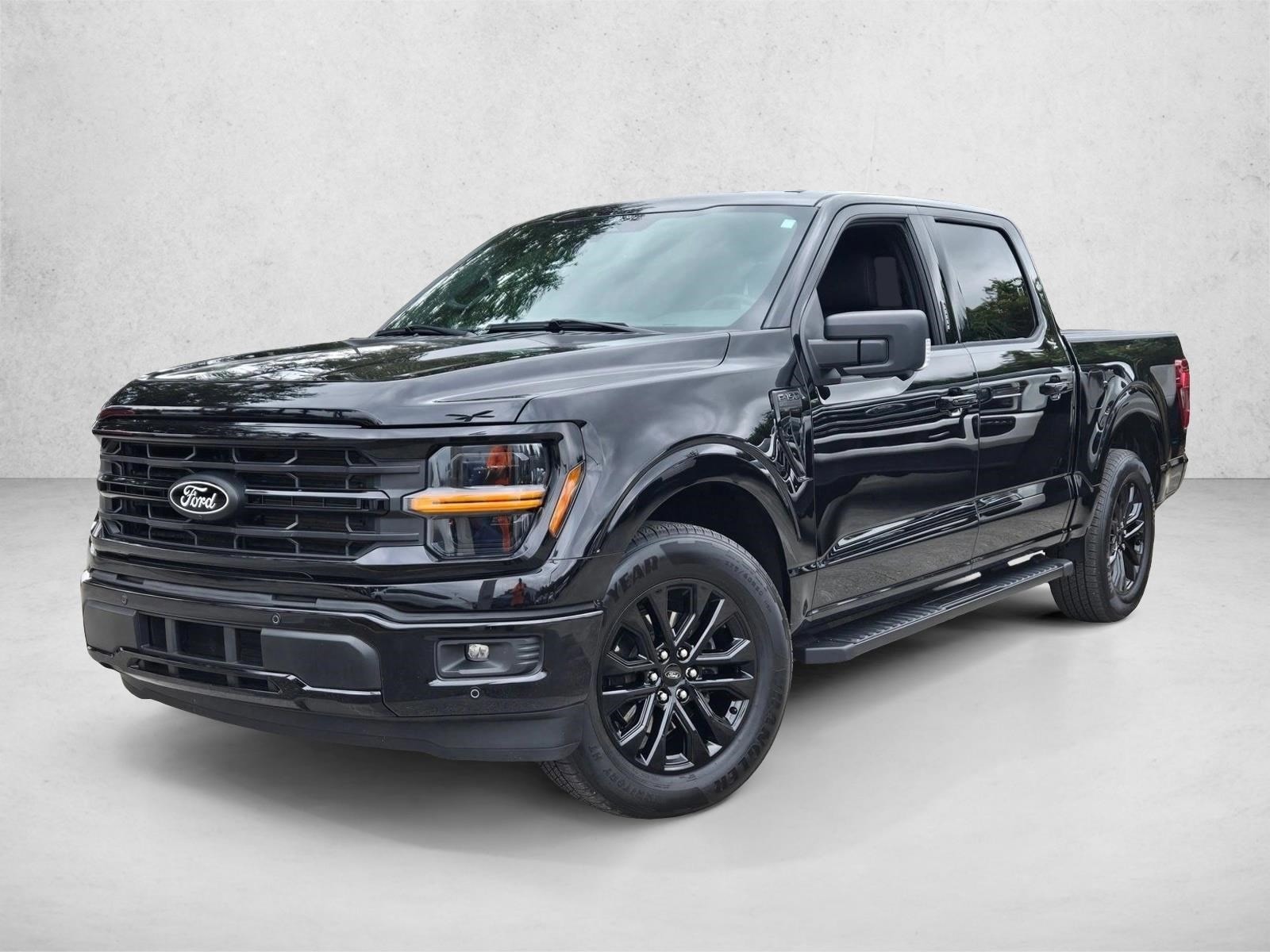 2024 Ford F-150 XLT's photo