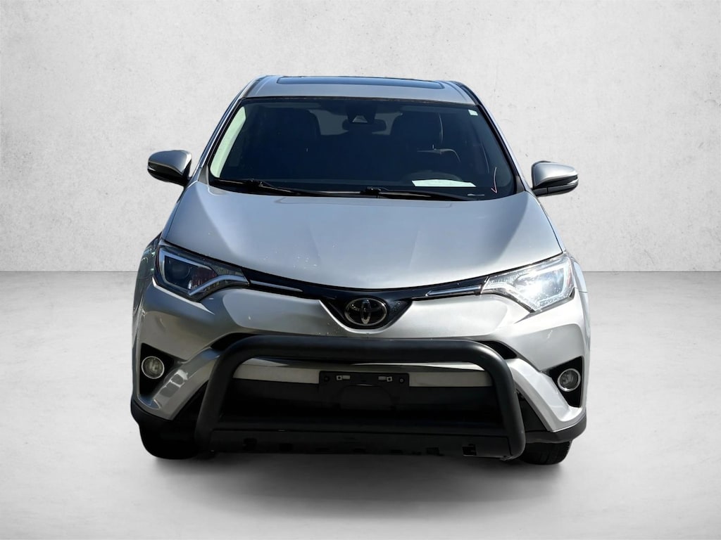 Used 2018 Toyota RAV4 XLE SUV