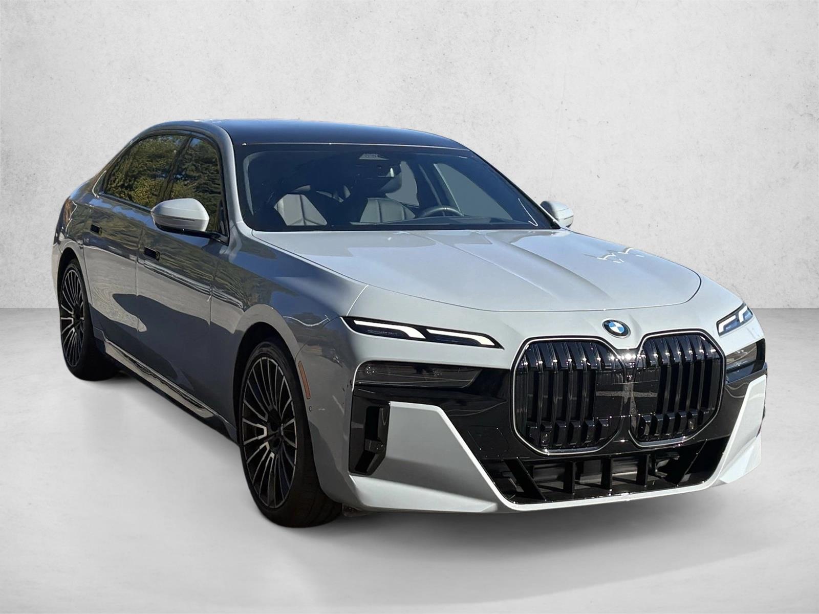 2025 Bmw 740i photo 3