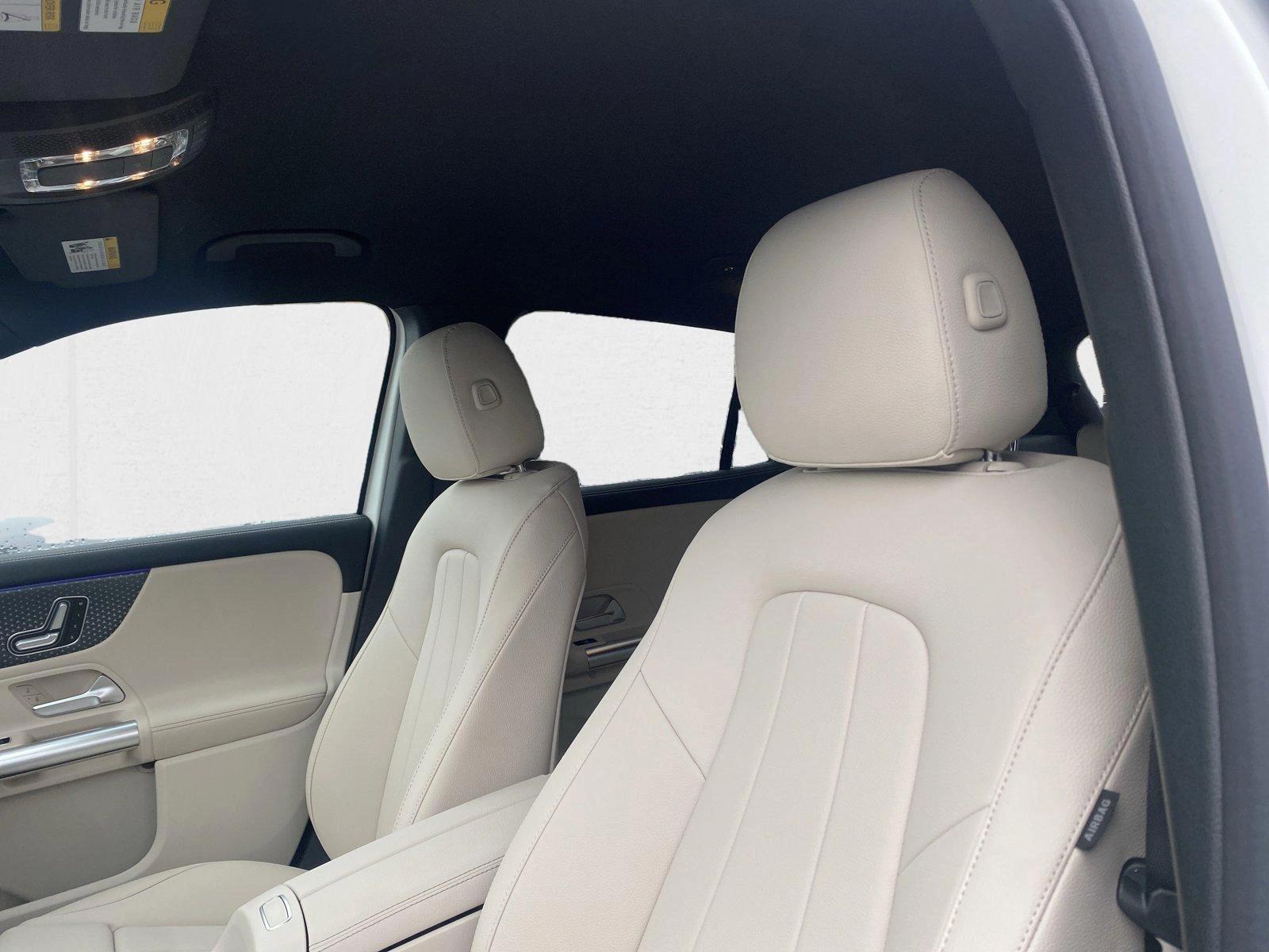 2025 Mercedes-Benz GLA GLA250 - Photo 15
