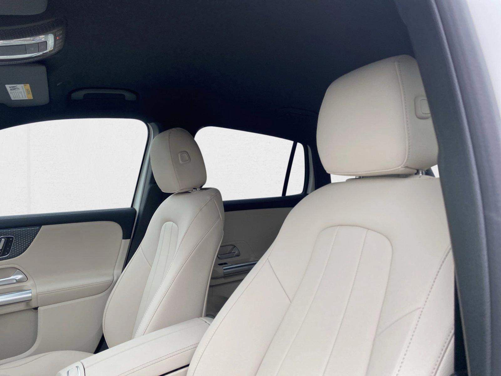 2025 Mercedes-Benz GLA GLA250 - Photo 15