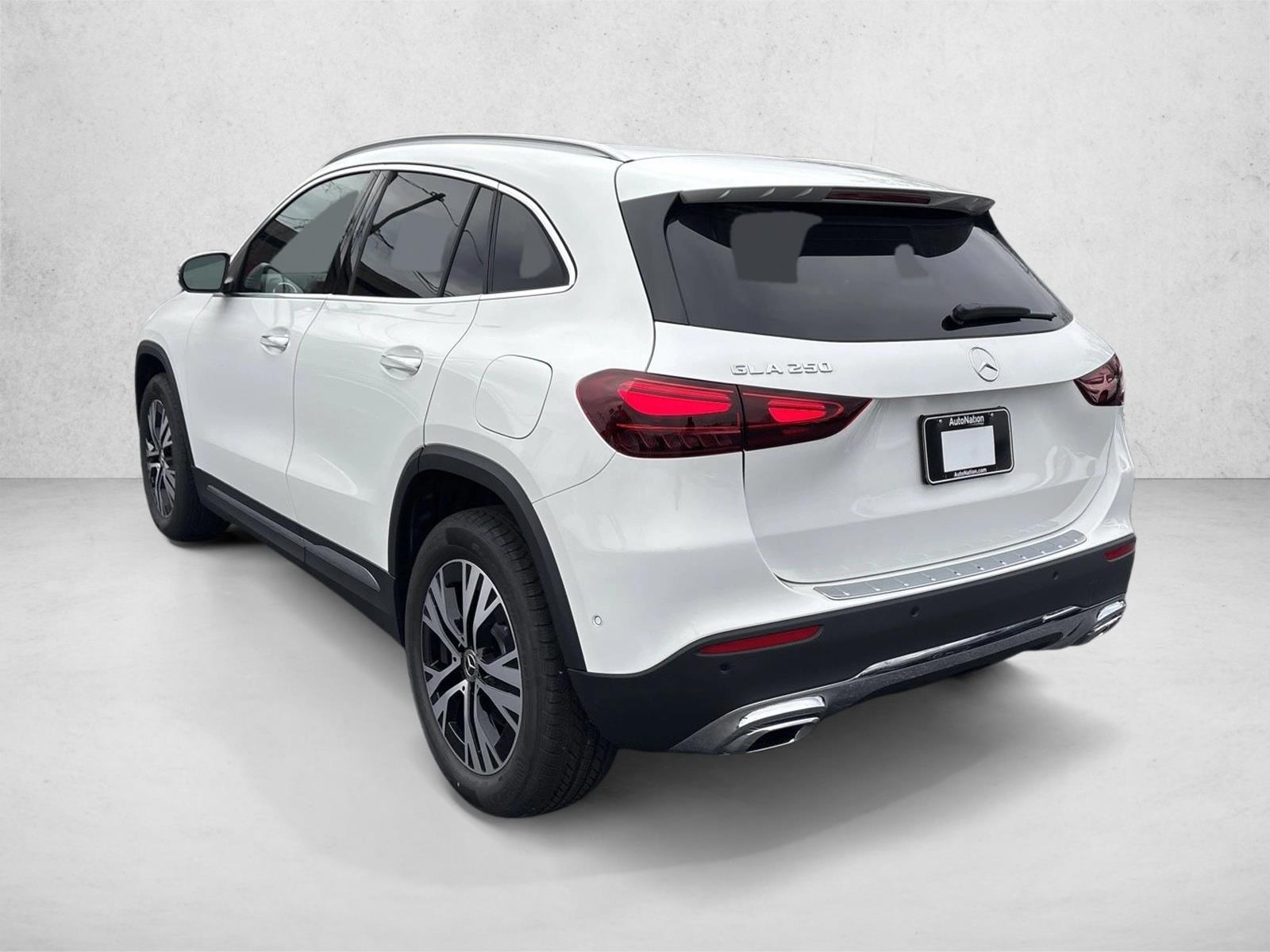2025 Mercedes-Benz GLA GLA250 - Photo 10