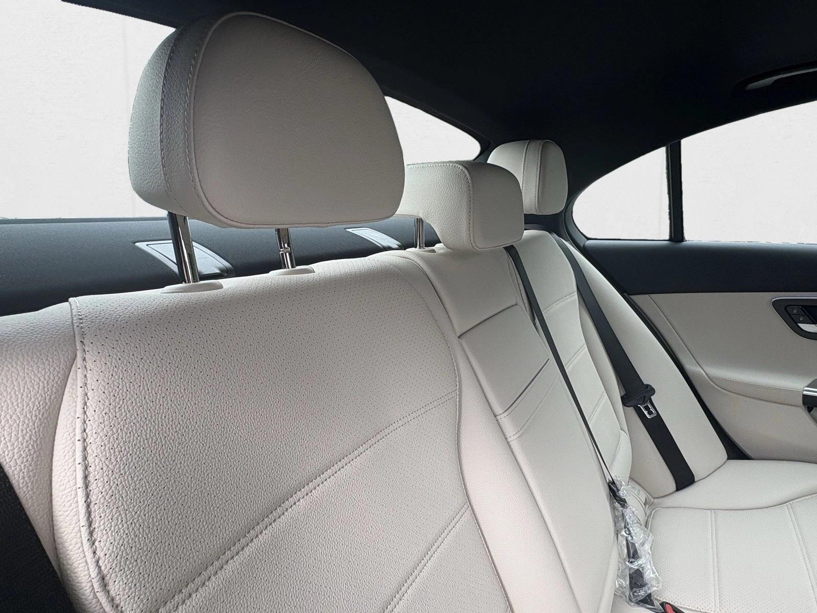 2025 Mercedes-Benz C-Class Sedan C 300 - Photo 20