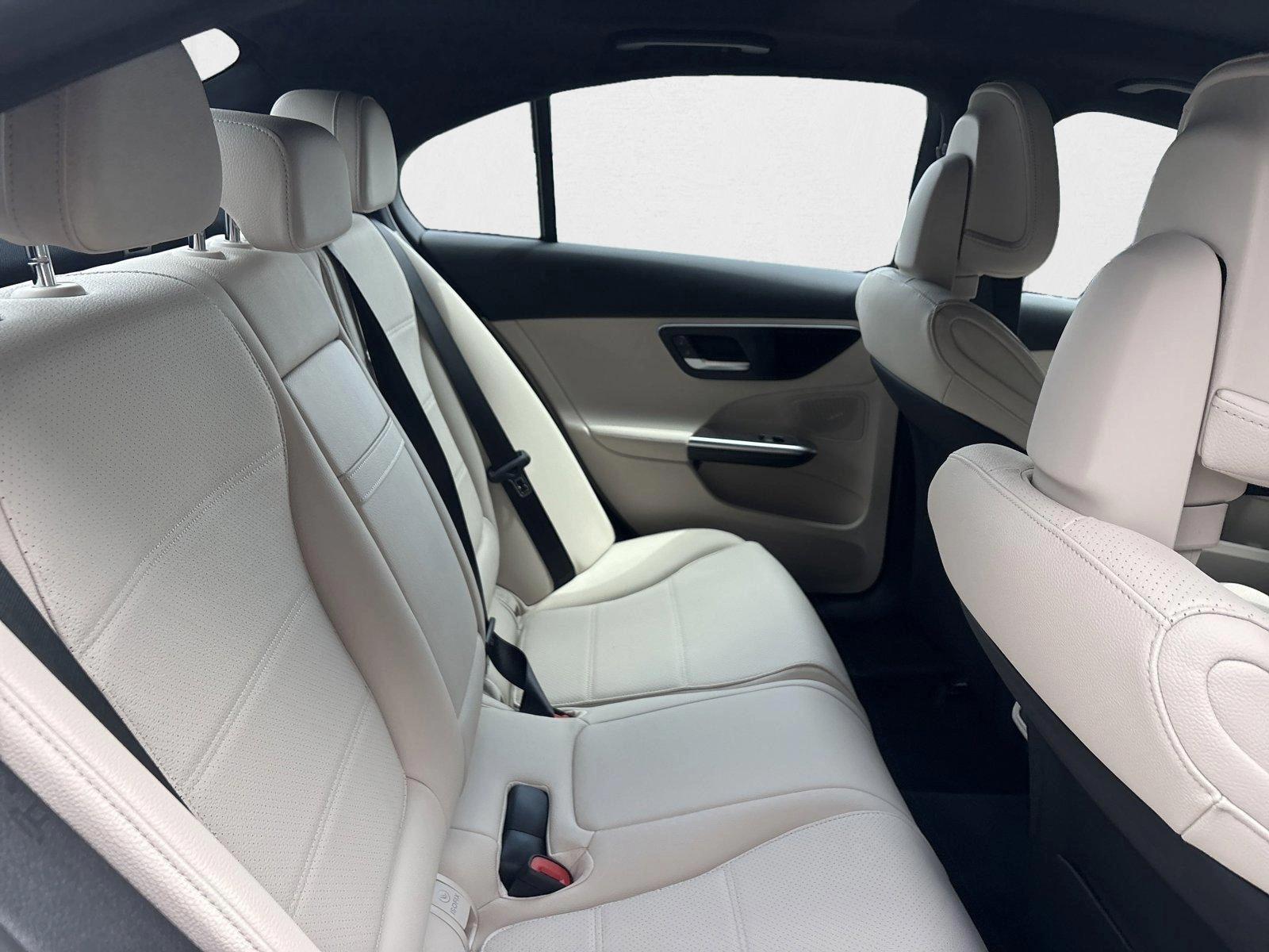 2025 Mercedes-Benz C-Class Sedan C 300 - Photo 24