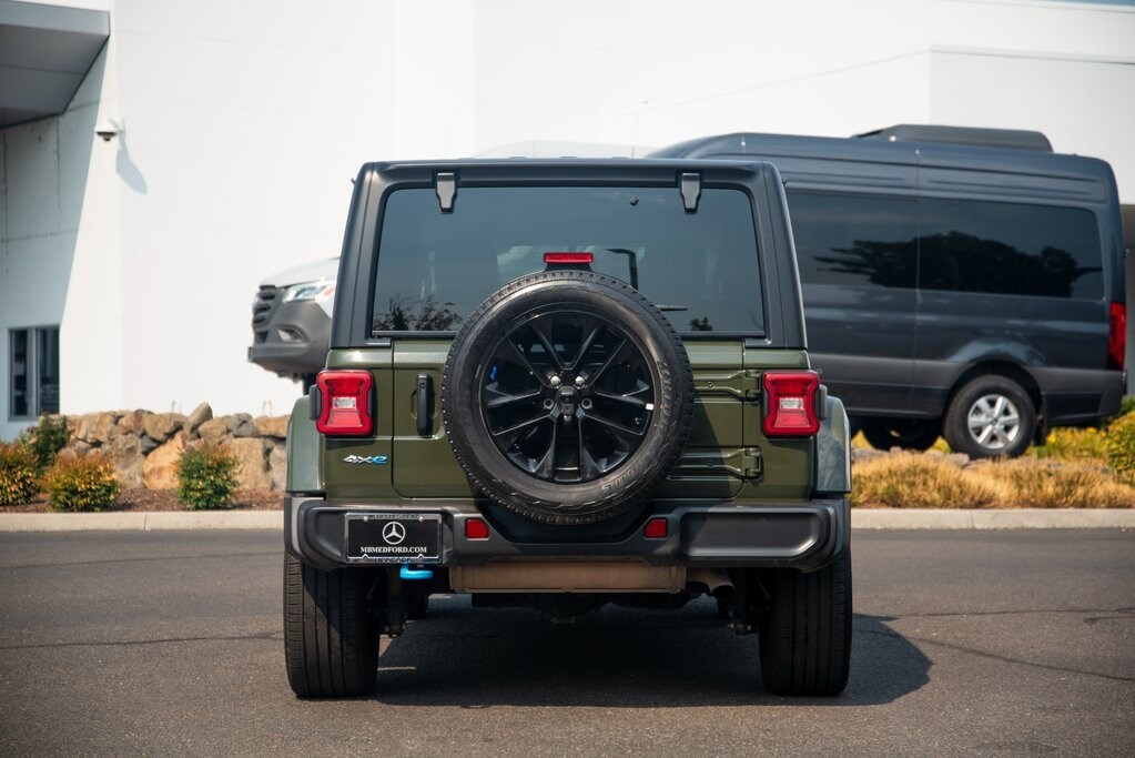 2023 Jeep Wrangler Sahara 4xe photo 4