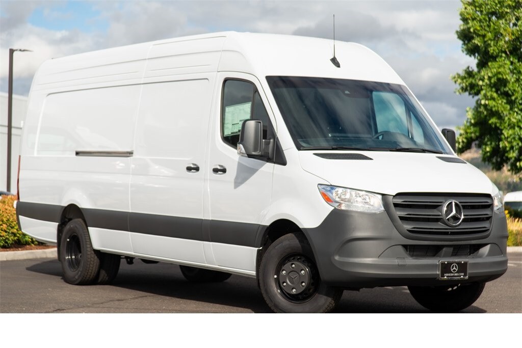 New 2024 Mercedes-Benz Sprinter 3500 XD High Roof 4-Cyl Diesel HO Van Extended Cargo Van