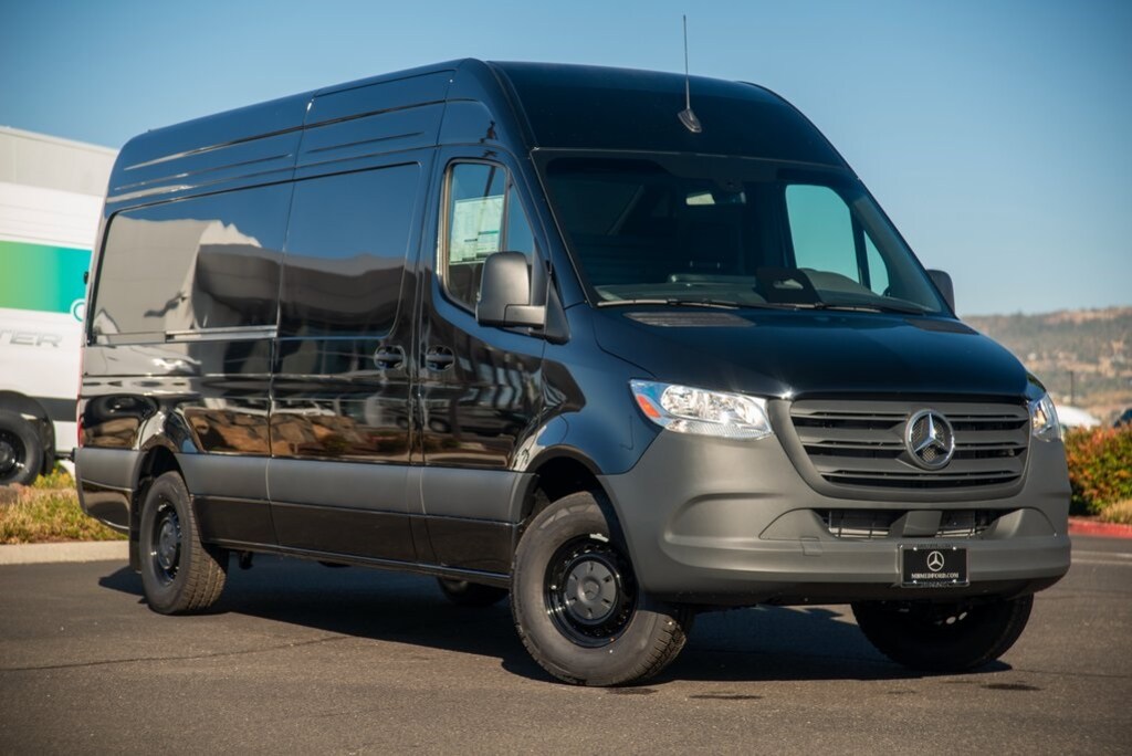 New 2025 Mercedes-Benz Sprinter 2500 High Roof 4-Cyl Diesel Van Cargo Van