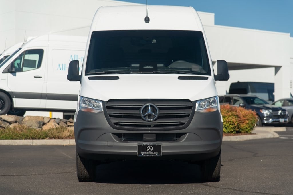 New 2025 Mercedes-Benz Sprinter 2500 High Roof 4-Cyl Diesel Van Cargo Van