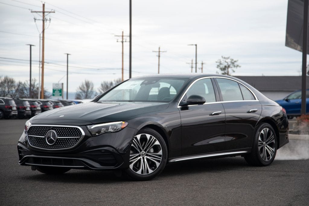 New 2026 Mercedes-Benz E-Class 4MATIC Sedan