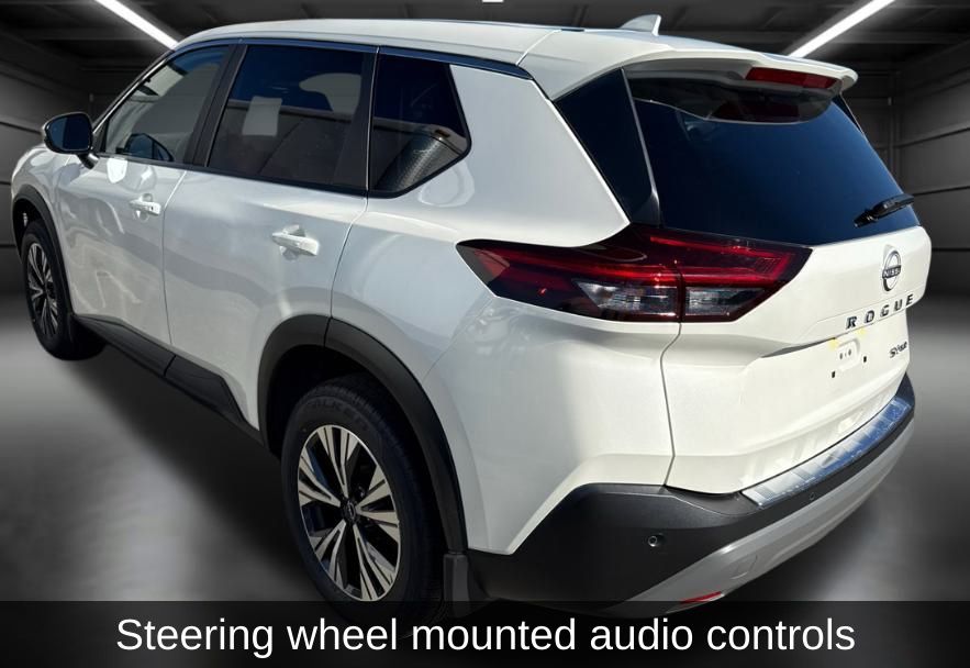 2023 Nissan Rogue SV photo 4