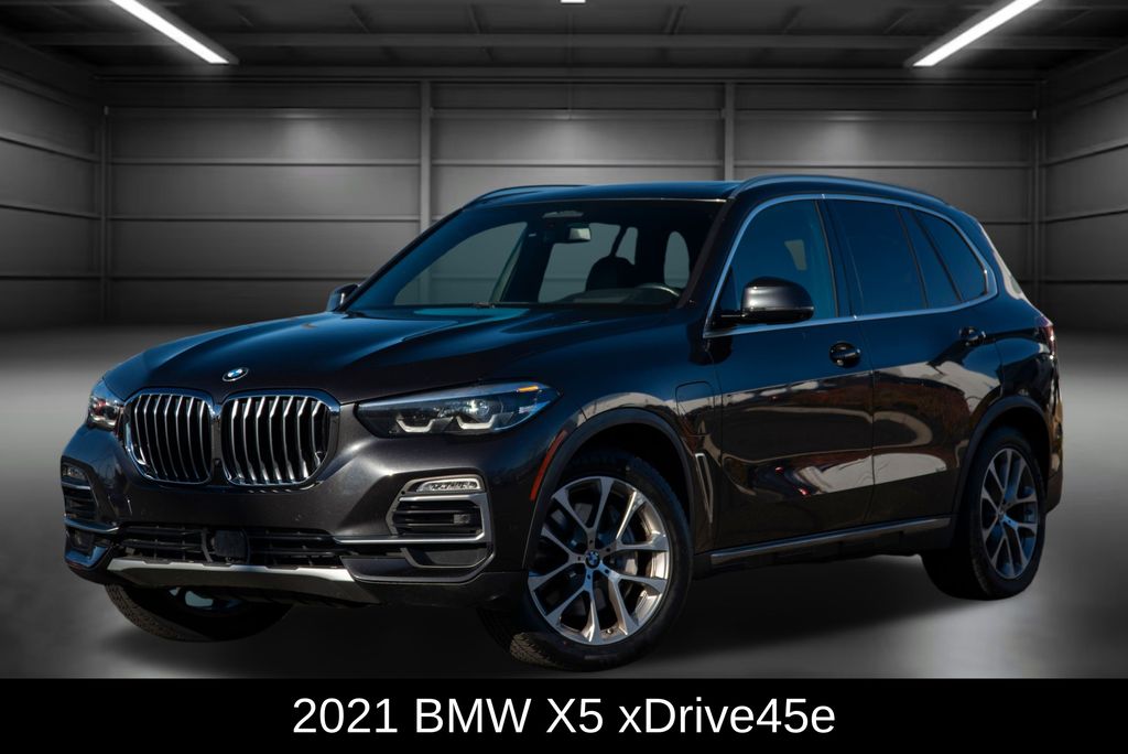 2021 BMW X5 xDrive45's photo